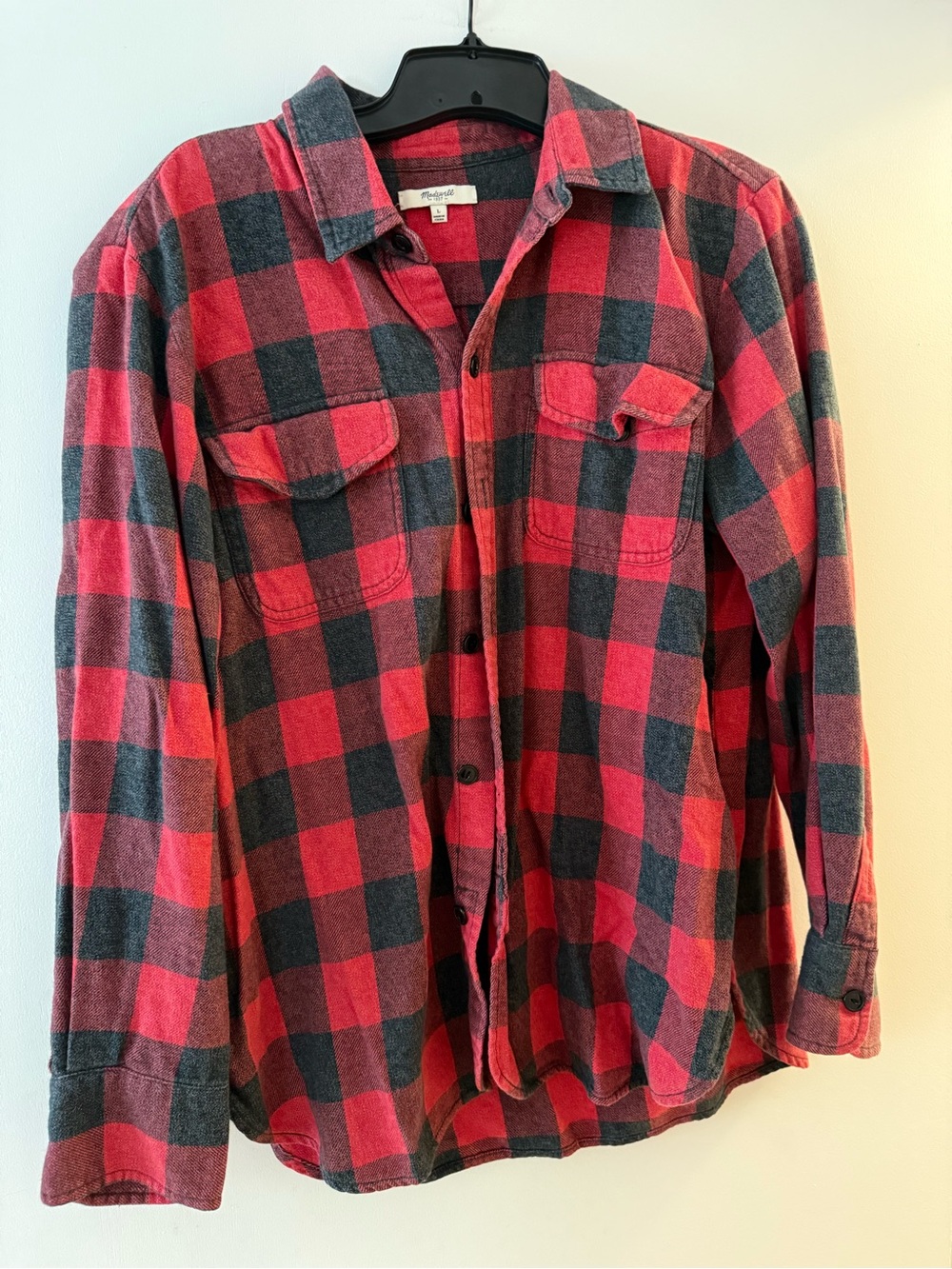 Madewell women’s Classic Red & Black Plaid Flannel Shirt